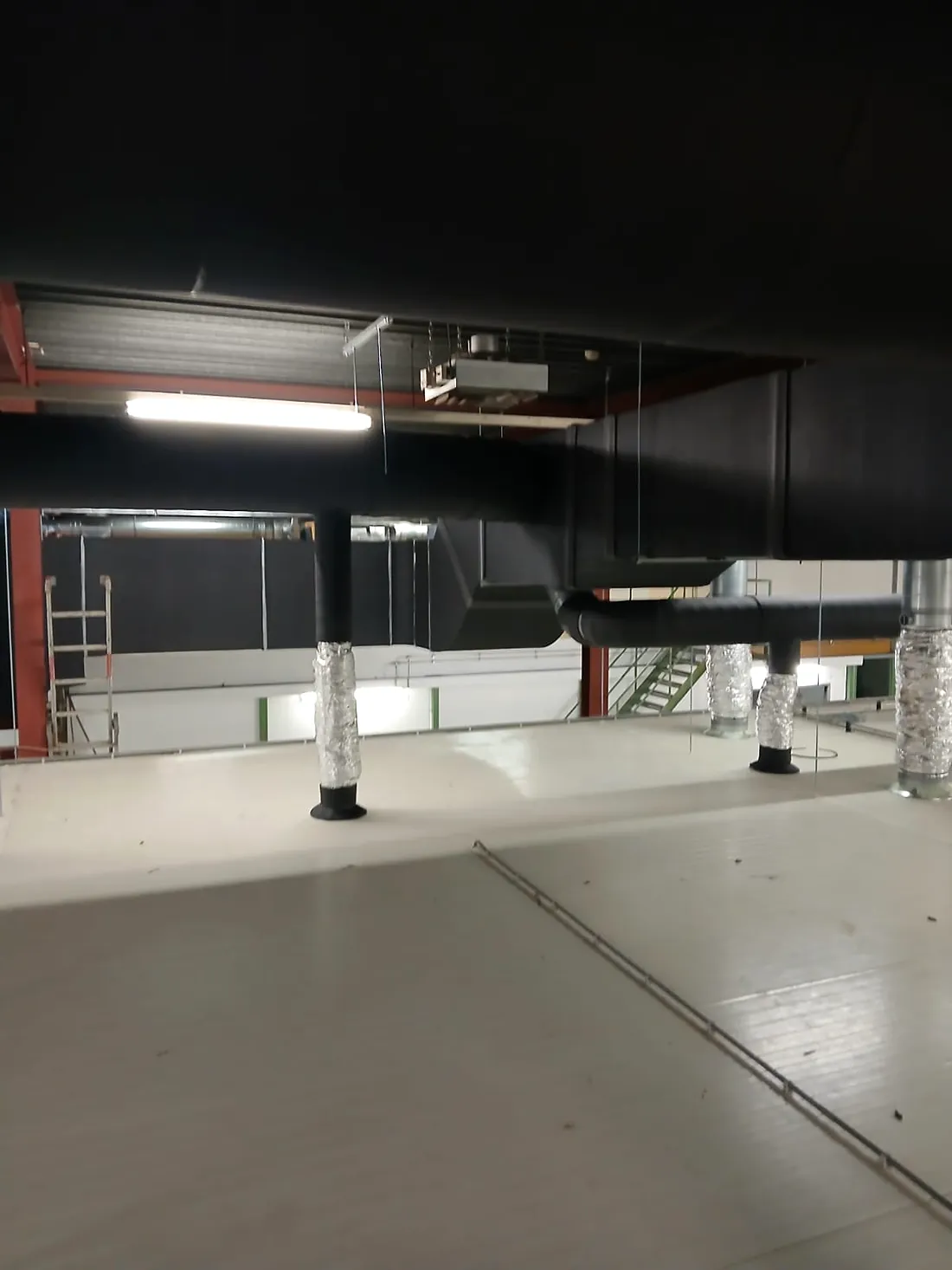 Luchtkanalen project kuikenbroederij Zevenaar, foto 8